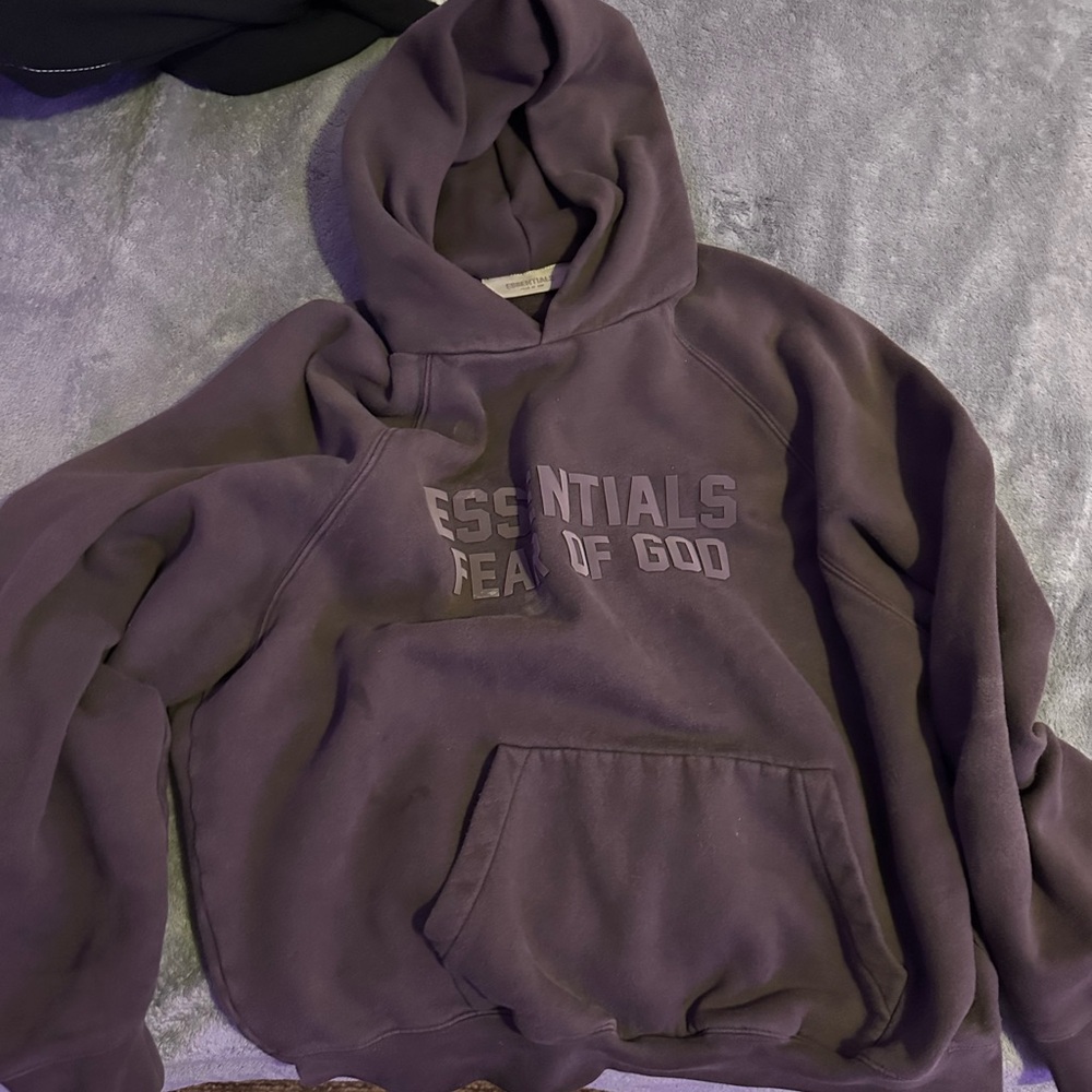 essentials (size s) with tags and bags